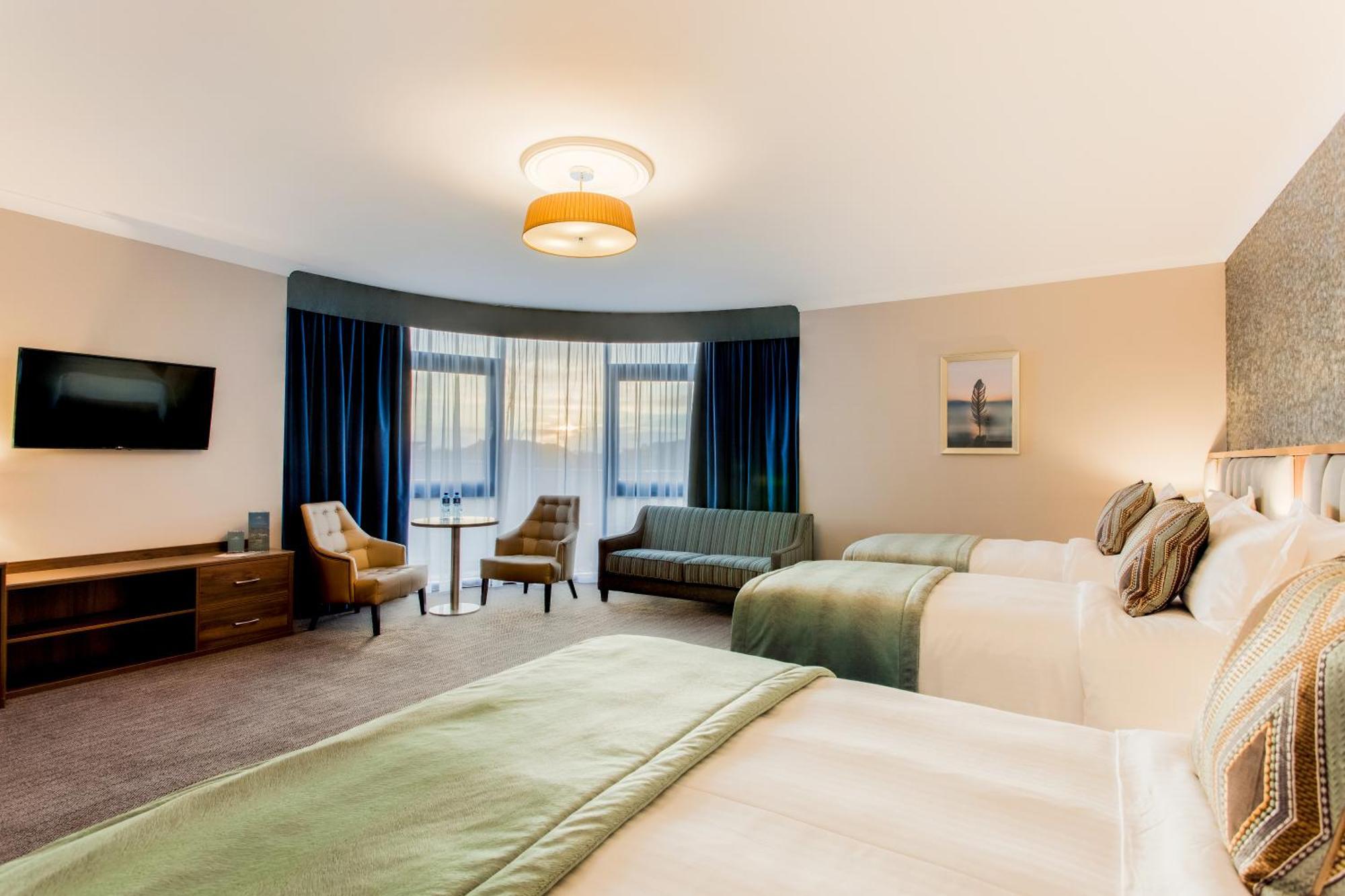 Hotel Amber Springs 4*